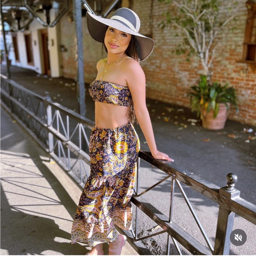 Tube top and layered paisley skirt
